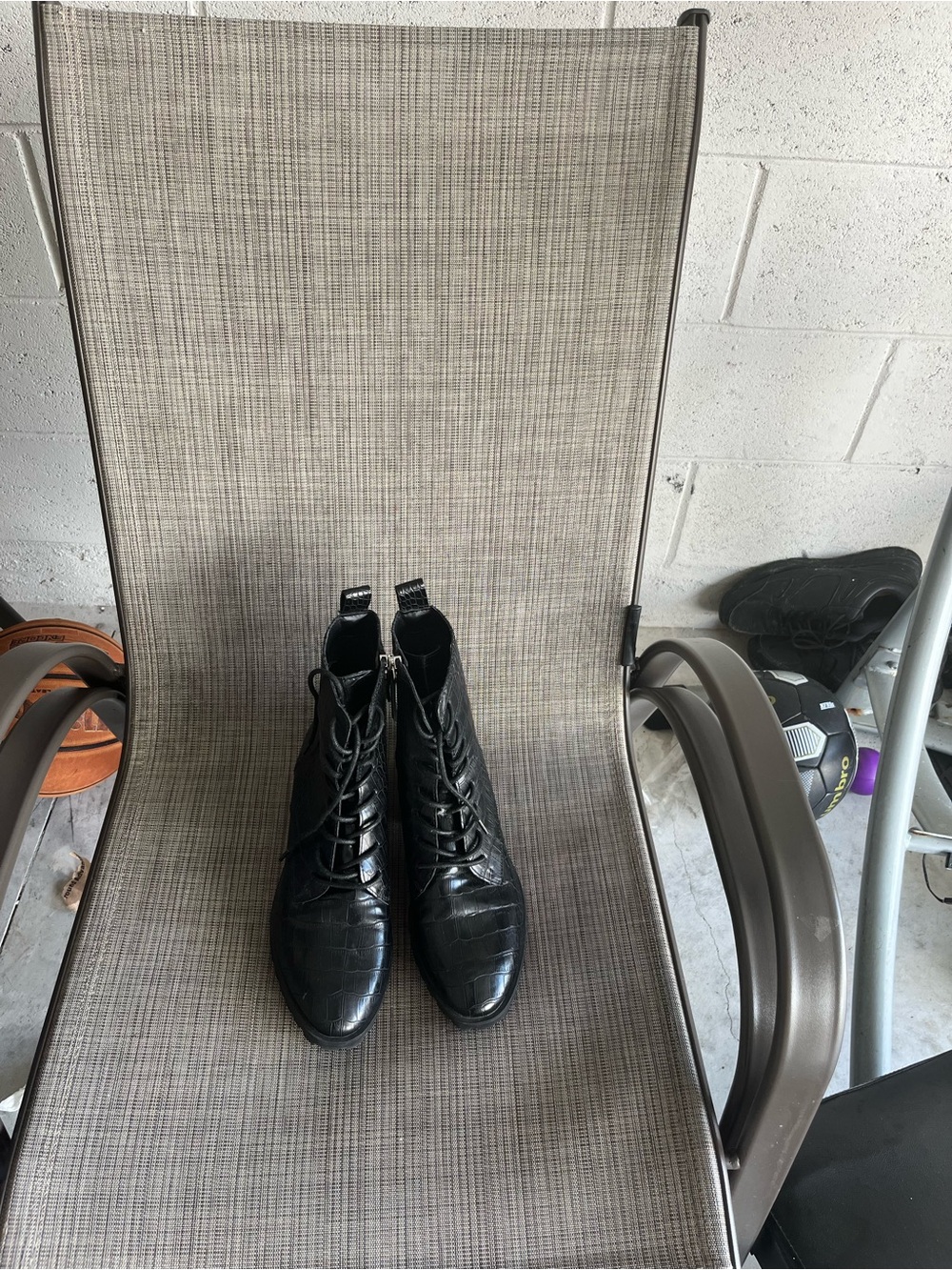 Dolce Vita Black Croc-Embossed Chukka Lace-Up Boots